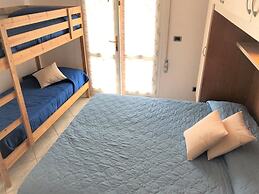 Beachfront Luminous Flat in Bibione - Beahost