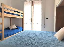 Beachfront Luminous Flat in Bibione - Beahost