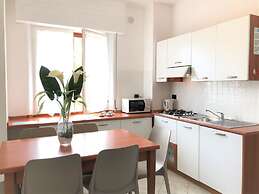 Beachfront Luminous Flat in Bibione - Beahost