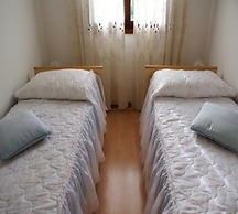 Quiet Residence With Pool - Beahost