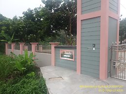 Mri Homestay Sg Buloh - 2 Br House With Centralised Private Pool