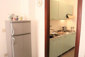 Comfy Flat Just 80m From the Beach