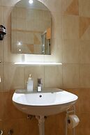 Sea View Apartment Studio for 2-3 People - Close to Commodities