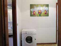 Lovely Flat With Garden and Pool - Beahost