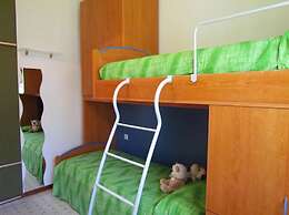 Lovely Flat With Garden and Shared Pool