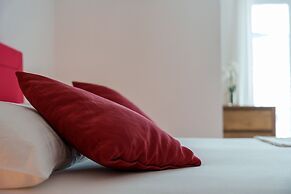 Studio for 2 People - Split Region