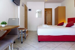 Studio for 2 People - Split Region