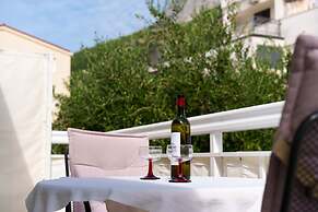 Studio for 2 People - Split Region