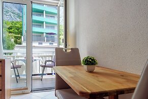 Studio for 2 People - Split Region