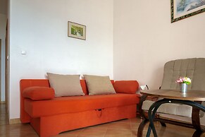 Sea View Apartment for 2-3 People - Family