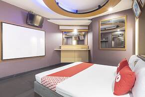 OYO 75382 Chonburi Hotel