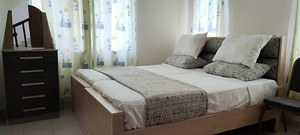 Azanza Mtwapa Holiday Home-B