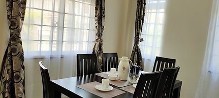 Azanza Mtwapa Holiday Home-B