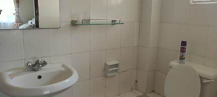 Azanza Mtwapa Holiday Home-B