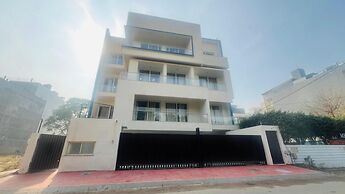 Olive Service Apartment- Medanta Medicity