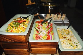 Olive Service Apartment- Medanta Medicity