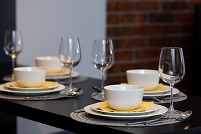 Exclusive Apartments Mostowa by Renters