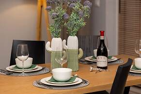 Exclusive Apartments Mostowa by Renters