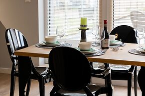 Exclusive Apartments Mostowa by Renters