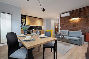 Exclusive Apartments Mostowa by Renters