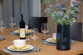 Exclusive Apartments Mostowa by Renters