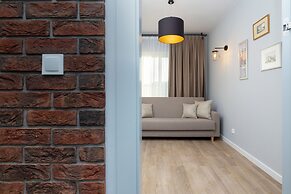 Exclusive Apartments Mostowa by Renters