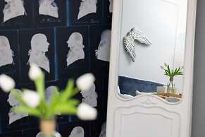 Exclusive Apartments Mostowa by Renters