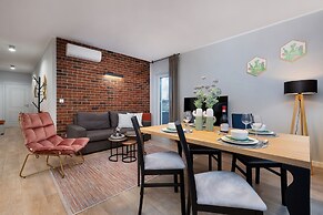 Exclusive Apartments Mostowa by Renters