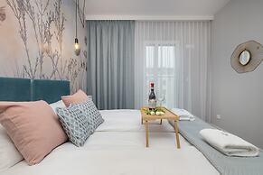 Exclusive Apartments Mostowa by Renters