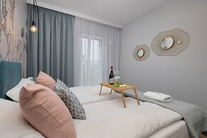 Exclusive Apartments Mostowa by Renters