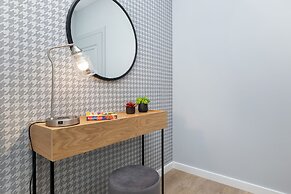 Exclusive Apartments Mostowa by Renters