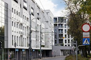 Exclusive Apartments Mostowa by Renters
