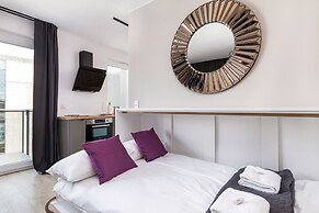 Modern Apartments City Center by Renters