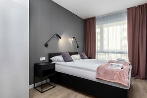 Modern Apartments City Center by Renters