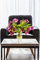 Modern Apartments City Center by Renters