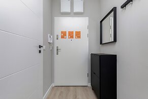 Modern Apartments City Center by Renters