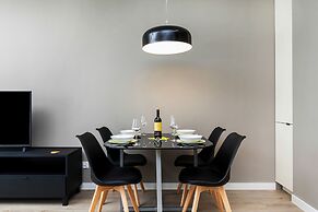 Modern Apartments City Center by Renters