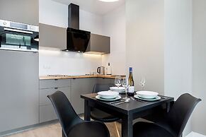 Modern Apartments City Center by Renters