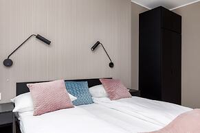 Modern Apartments City Center by Renters