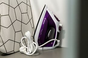 Modern Apartments City Center by Renters