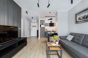 Modern Apartments City Center by Renters