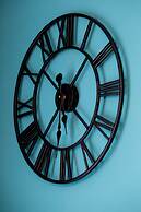 Modern Apartments City Center by Renters