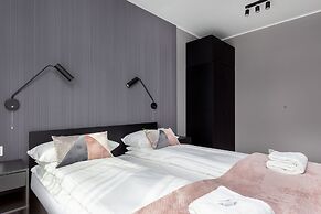 Modern Apartments City Center by Renters