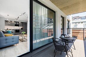 Modern Apartments City Center by Renters