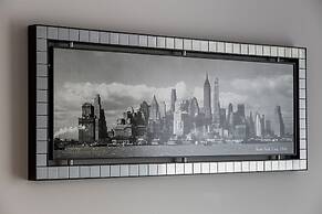 Modern Apartments City Center by Renters