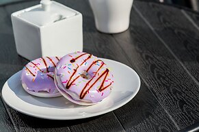 Modern Apartments City Center by Renters