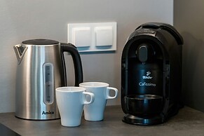 Modern Apartments City Center by Renters