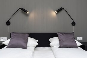 Modern Apartments City Center by Renters