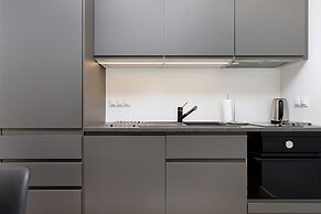 Modern Apartments City Center by Renters