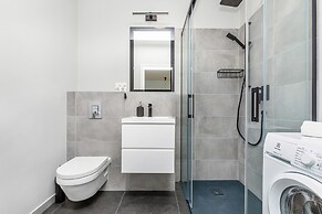 Modern Apartments City Center by Renters